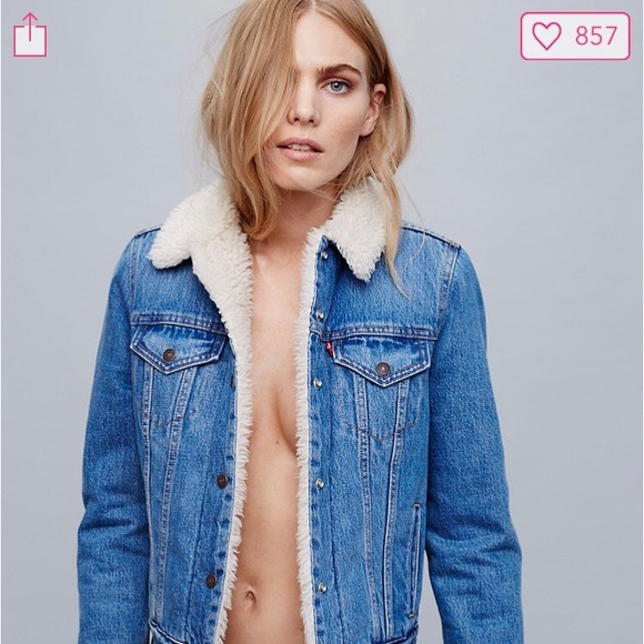 Free People Jackets & Blazers - ✨SOLD✨ Levi’s Sherpa Trucker Jacket